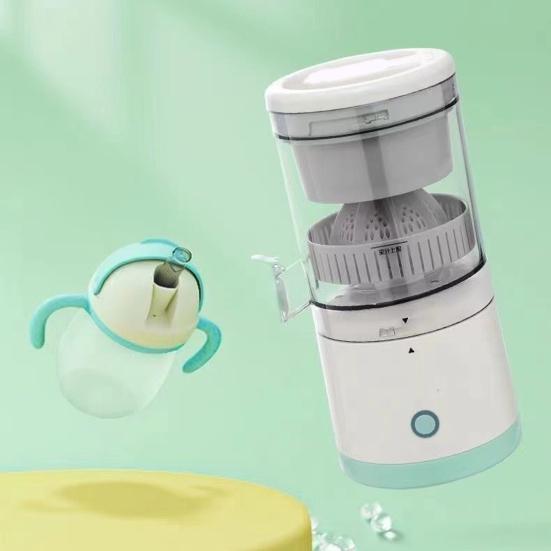 Fruit Juicer Large Capacity BPA Free Easy To Use Compact Size Portable Rechargeable Wireless Electric Mixer Fruit Blender