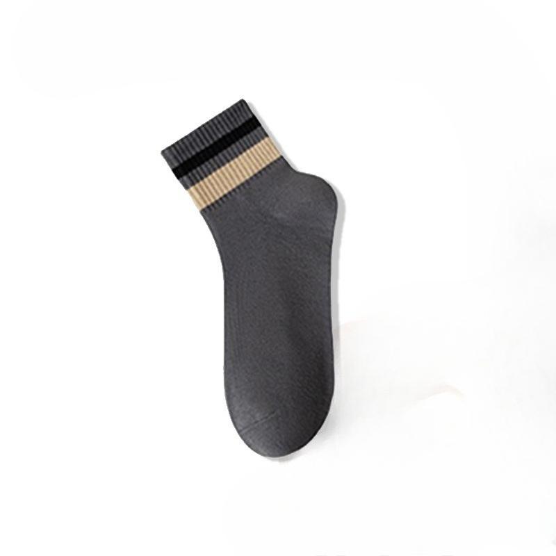 

Мужские весенне-осенние дезодорирующие влагоотводящие дышащие молодежные спортивные короткие хлопковые носки 1 pair темно серый