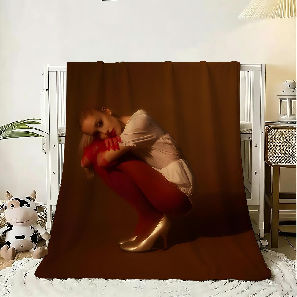 Pop Singer Ariana Grande Throw 240G Flannel Blanket Lightweight Soft Skin-Friendly Summer Thin Throw Blanket