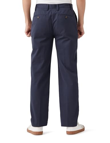[Amazon Essentials] Men's Classic Fit Chino Pants, No Pleats, Wrinkle-Resistant, Navy, W31 / L30