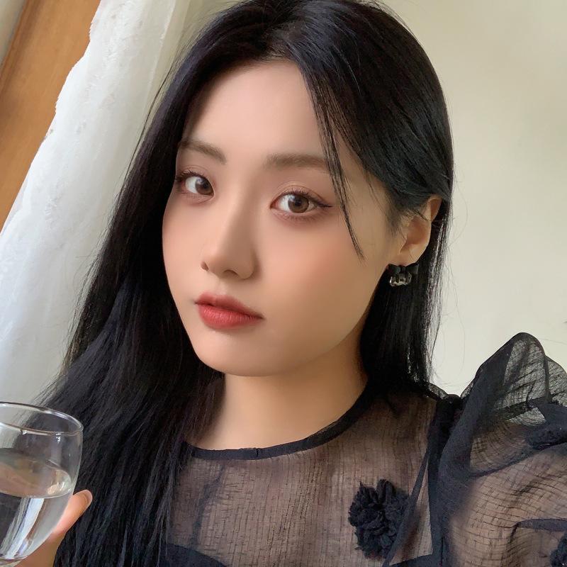 Σκουλαρίκια κόσμημα από γυαλί με μαύρο φιόγκο