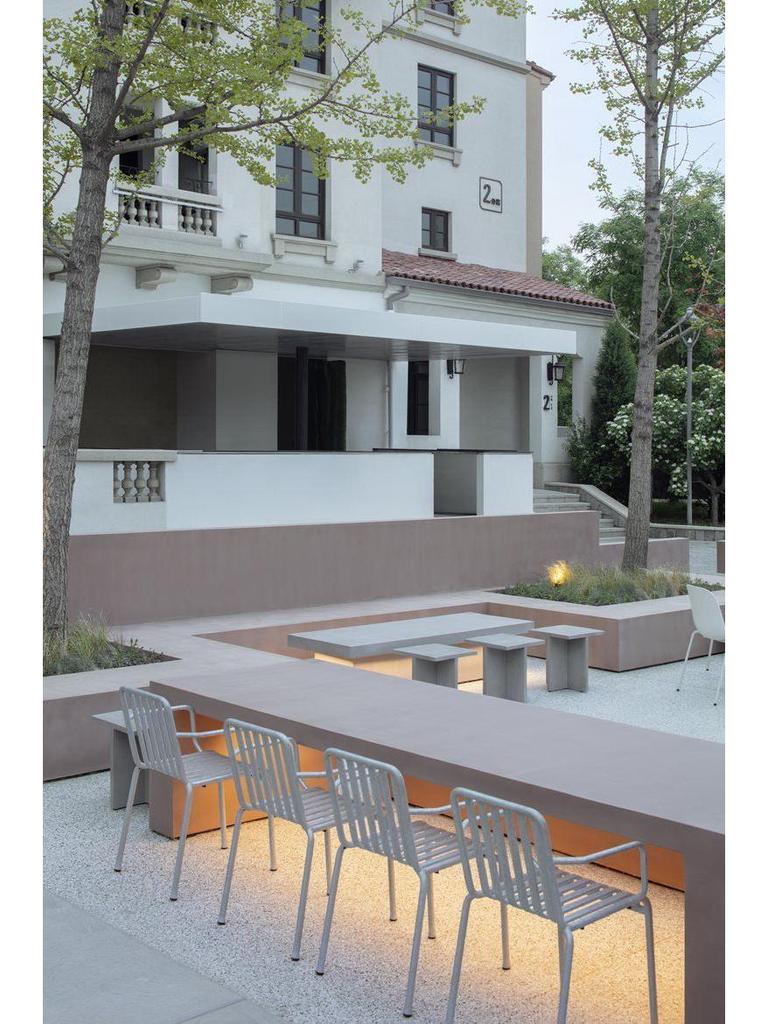 Nordic Wrought Iron Outdoor Table and Chair Set for Balcony, Garden, and Café