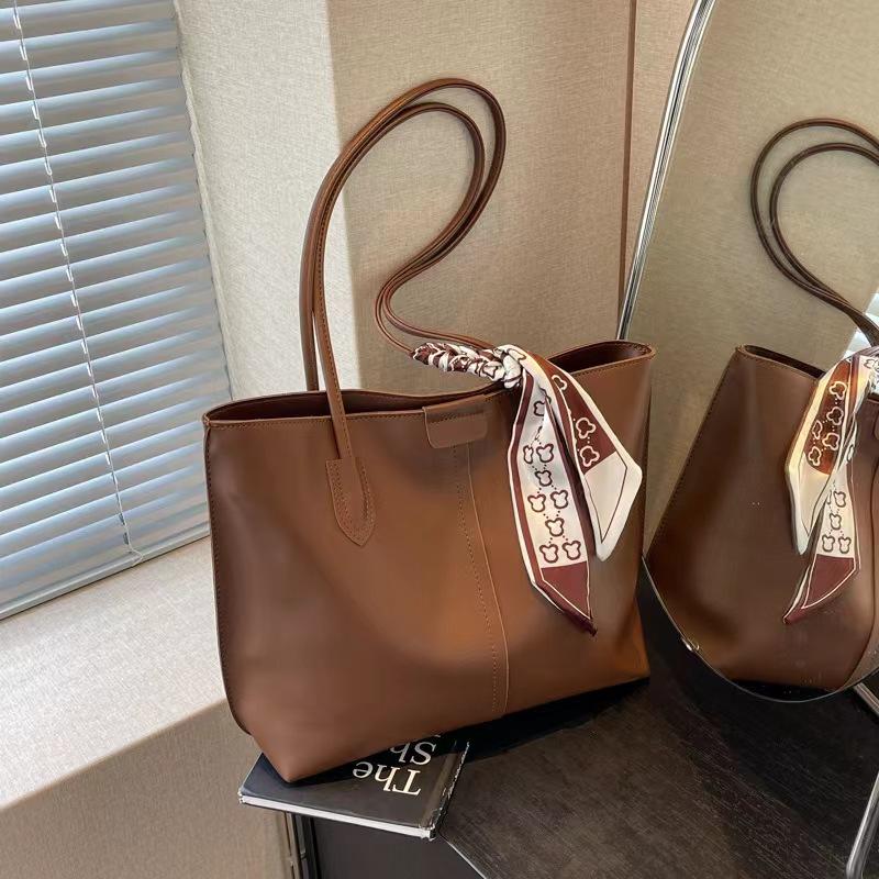 Large Capacity Tote Women'S Bag Class Commute Simple Fashion High Texture Shoulder Tote Bag