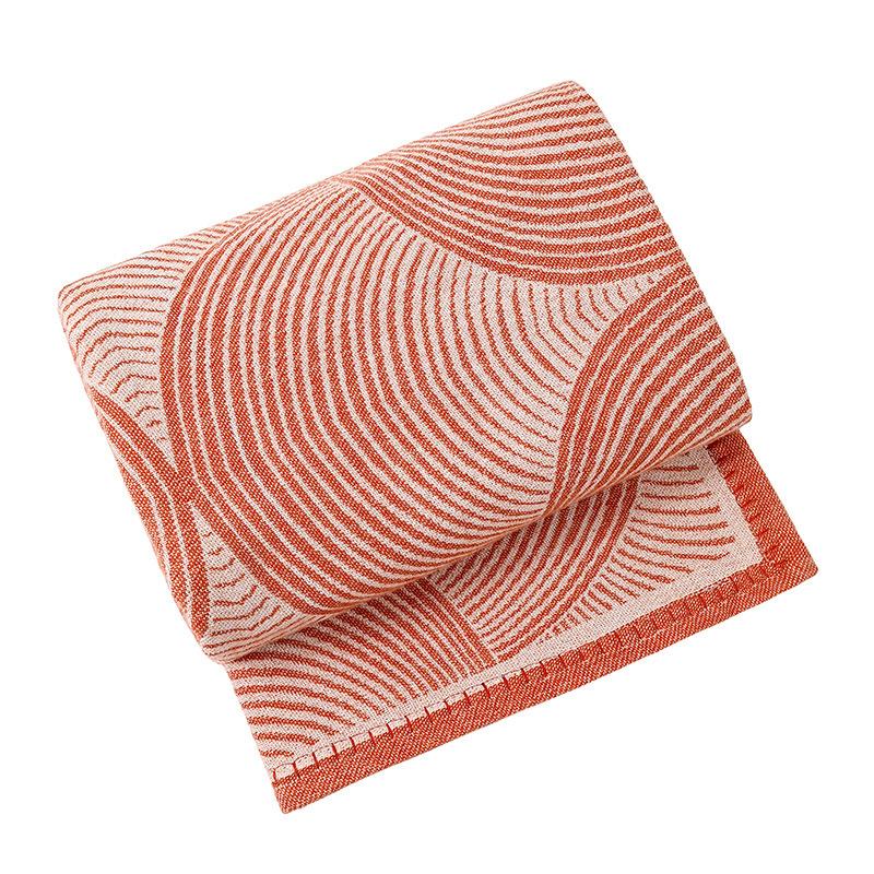 Leichter Luxus Aero Überwurfdecke Gewebte Jacquard Fleece Sofaabdeckung Decke Tragbare Camping Couchdecke Bequeme Klimaanlagen Nickerchen Decke