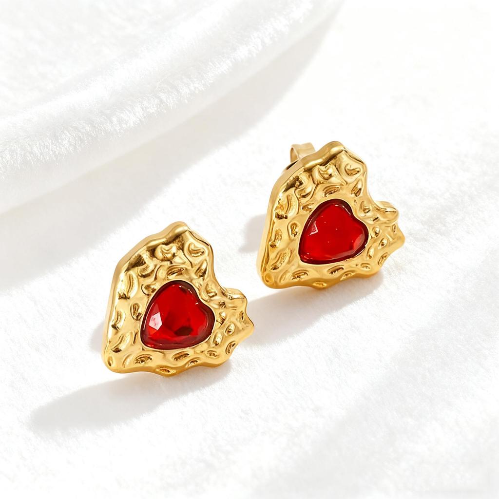 European & American Heart-Shaped Zircon Stainless Steel Stud Earrings - Luxury Trendy Ear Cuffs