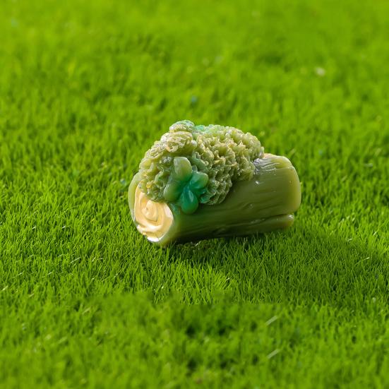 Micro Landscape Ornament Forest Theme Miniature Desktop Decoration Resin Figurines for Bookshelf And Flower Pot