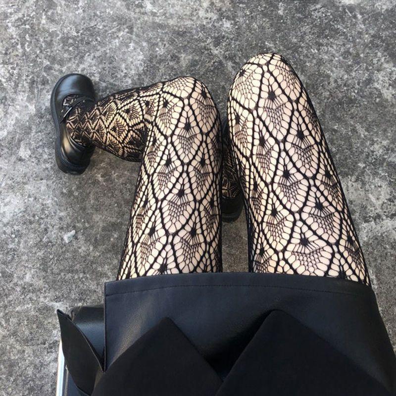 Black Sexy Girls Fishnet Tights For Women Trendy Pattern Hollow Out Mesh Sexy Pantyhose Sexy Accessories