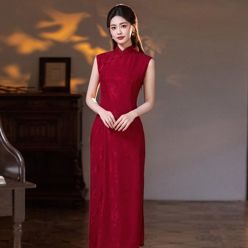 Red sleeveless national style new Chinese cheongsam improved young 1011 new women's high-end engagement toasting dress