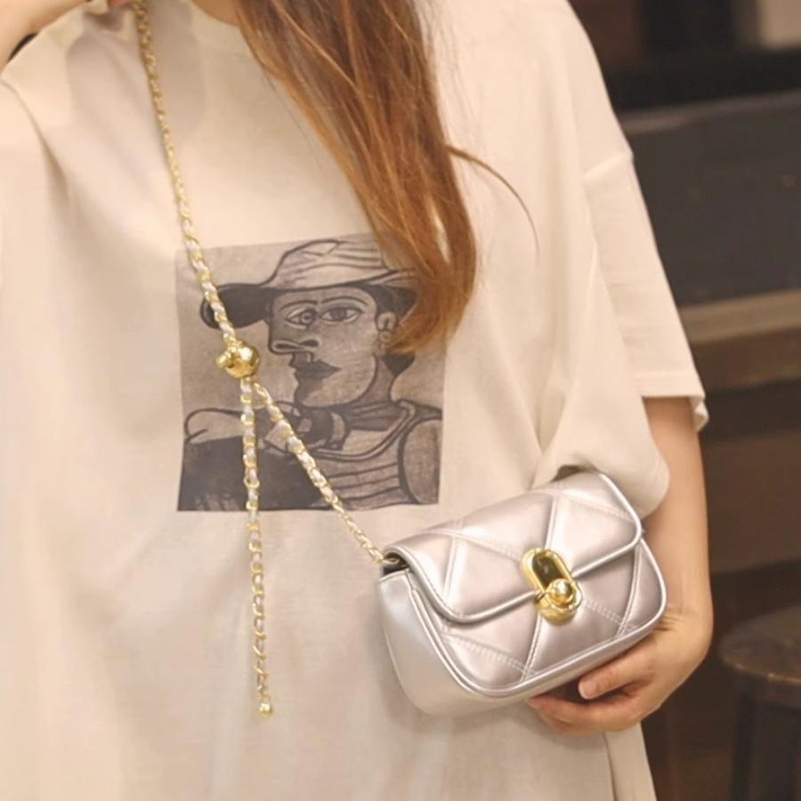 Small Bag for Women, Simple New Fashion Phone Bag, Single Shoulder Small Square Bag, Office Small Tote Bag, Trendy Crossbody Bag This Year
