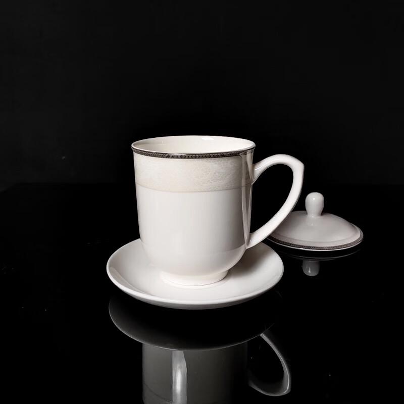 Zhongjingtang Bone China Lidded Tea Cup with Saucer