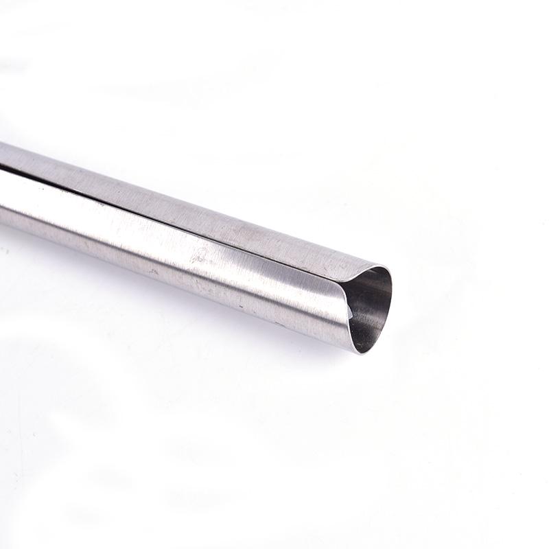 1Pc Stainless Steel Fish Scale Remover Cleaner Scaler Scrapers & Kitchen Peelers