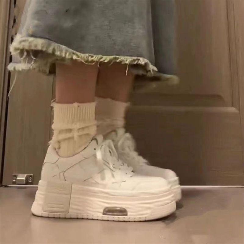 Thick-soled Star Muffin Shoes Children's 2025 Spring and Autumn New Small Versatile Little White Shoes Board Shoes Flat Shoes Women