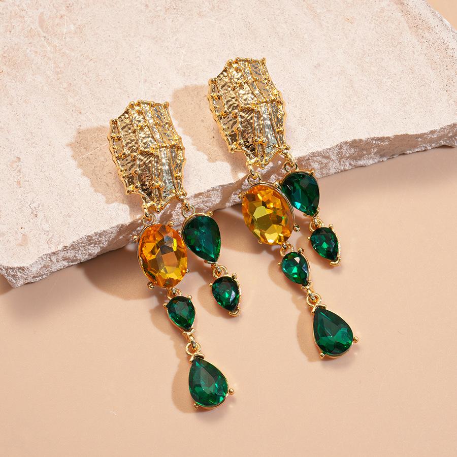European and American diamond-set metal wind splicing flower earrings light luxury high-end earrings fashionable versatile personalized earrings