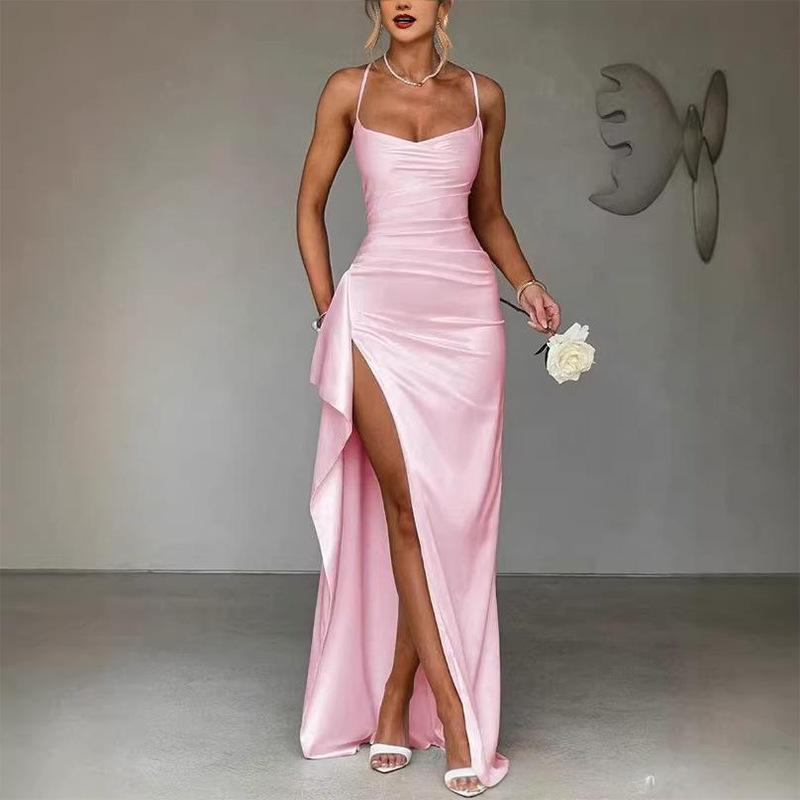Spring new women's clothing, Europe, America, fashionable and elegant solid color split suspender dress
