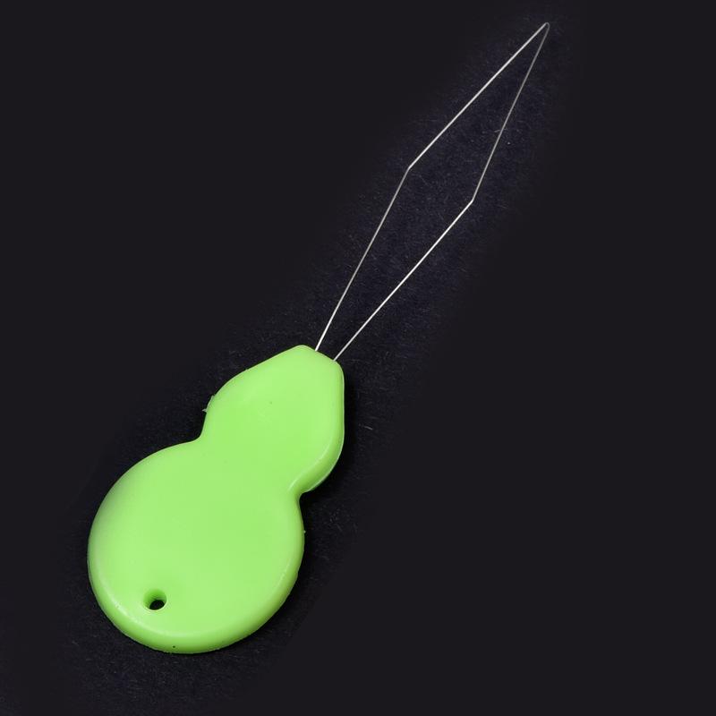 

Colorful Plastic Gourd Needle Threader for Sewing Machines & DIY Cross Stitch Standard 0.43g зелёный
