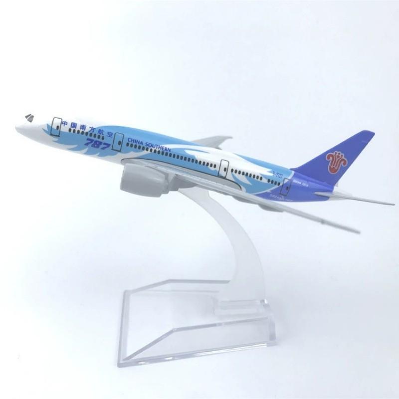 Airplane Model B787 China Southern Airways 16cm Metal 1/400 Scale Planes Airplane Kids Toys Replica Aircraft Plane Collectible