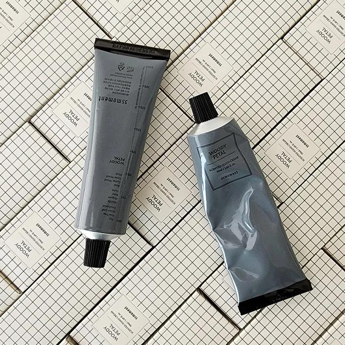 [Squeezer Giveaway] Woody Petal Scented Hand Cream