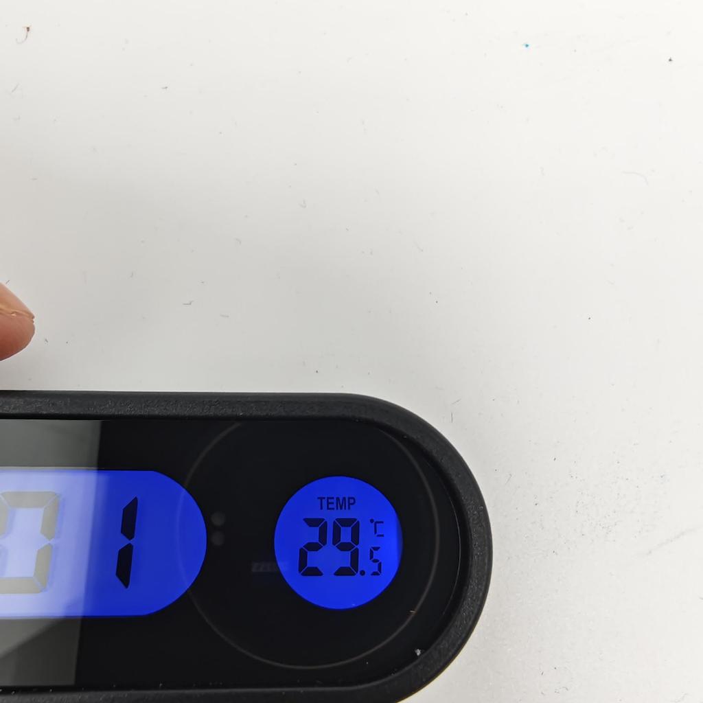 Auto Lüftungsschlitz Leuchtende Uhr & Thermometer