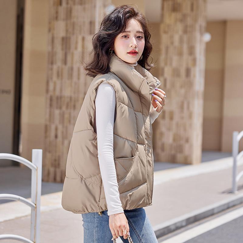 New women's lightweight sleeveless stand-up collar high-quality jacket solid color thickened warm sports and leisure loose cotton jacket