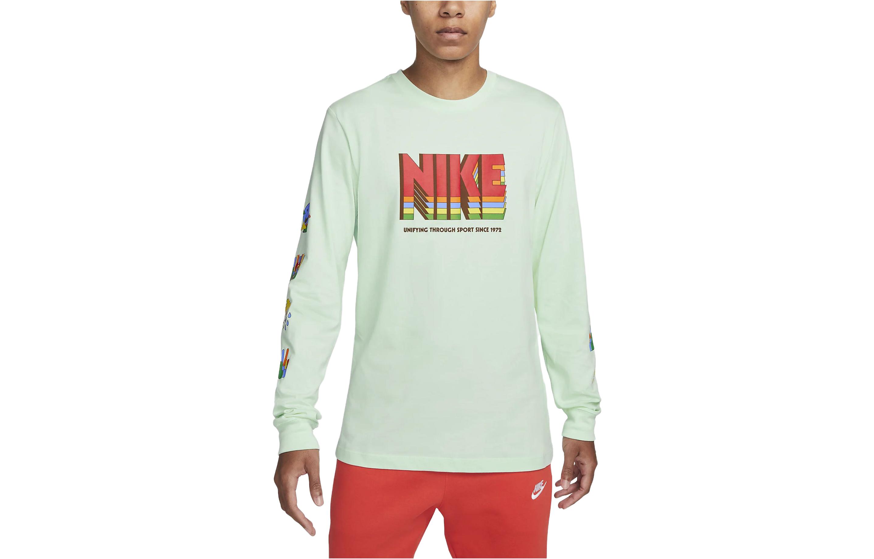 

Nike T Shirts Men s Mint Green Crew Neck Moderate Straight Fit DX1051-379 M