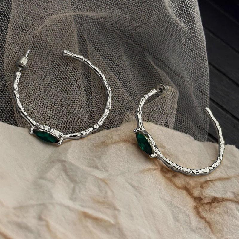 Green Zirconia Large Round C-Shape Earrings: Trendy, Simple, Fashionable Hip Hop Ear Jewelry for Women.