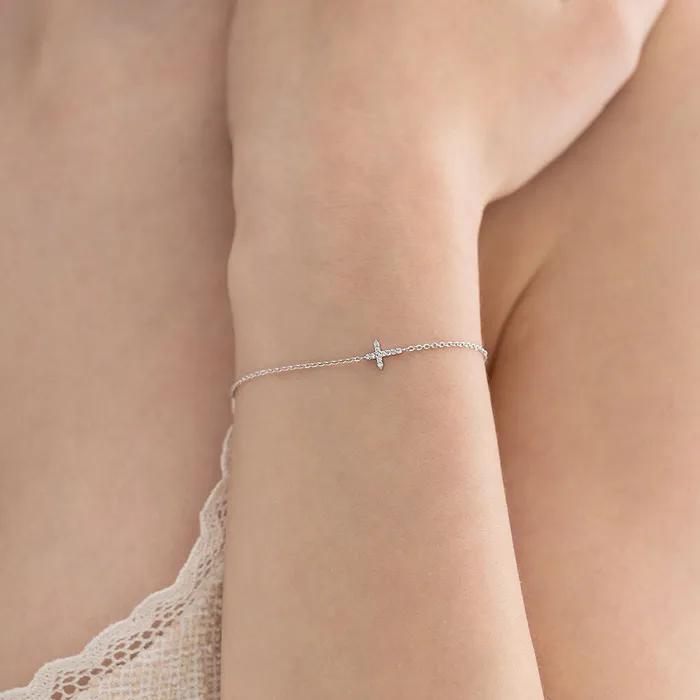 (Silver 925) Petite Cross Pendant Bracelet BR2310