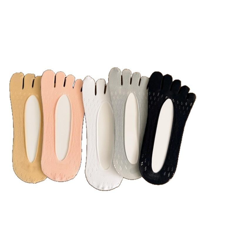 Simple and Invisible Five-fingered Stockings - Women's Ultra-thin Boat-shaped Socks with Sweat-absorbing and Anti-slip Heel Function