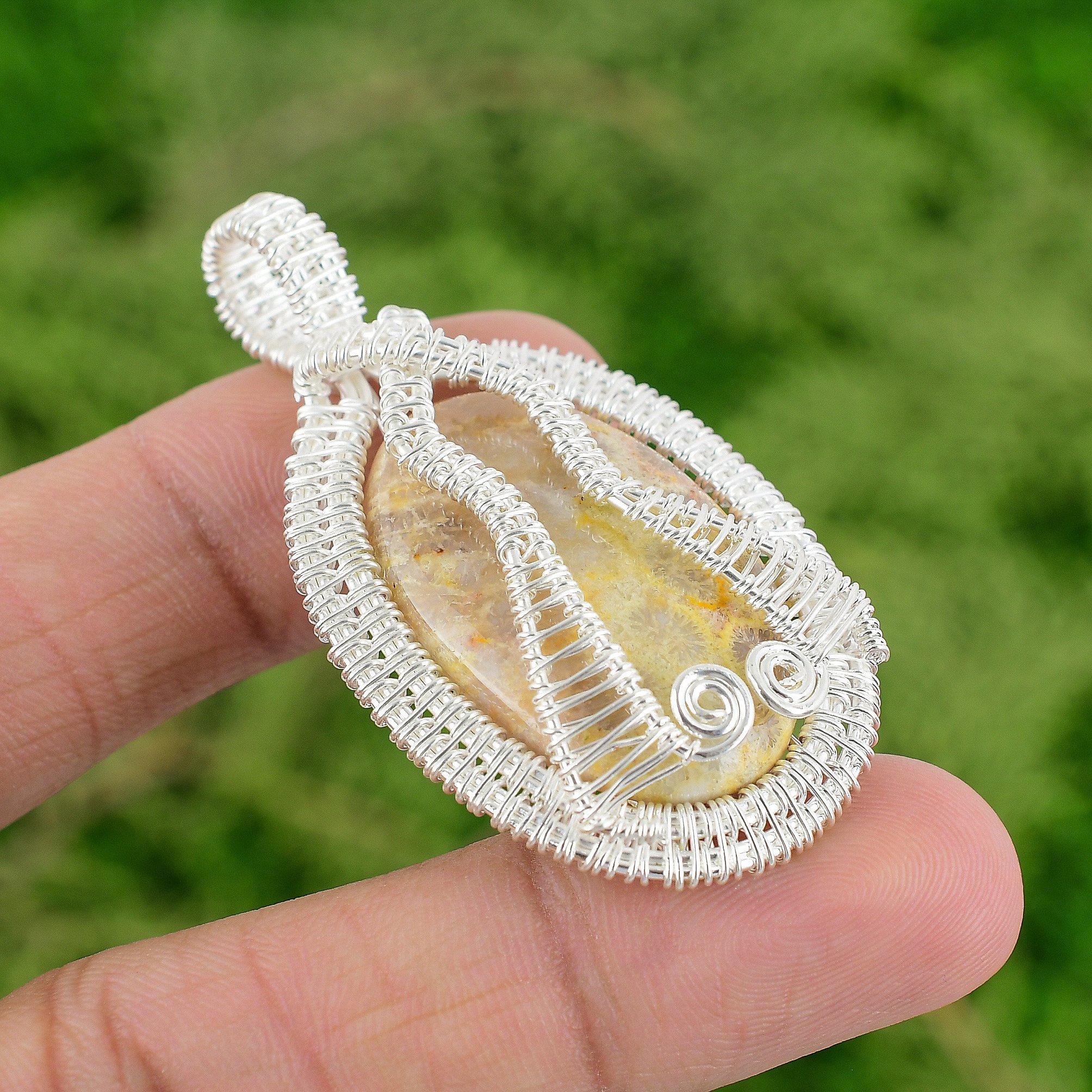 

Oval Natural Fossil Coral 925 Sterling Silver Bezel Wire Wrapping Ethnic Pendant