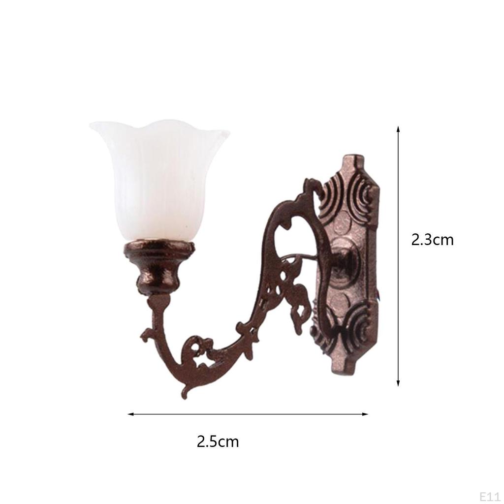 2 Pieces Miniature Street Lights Hanging Lamp Ornament Toy Accessory 1:12 Vintage Wall Models