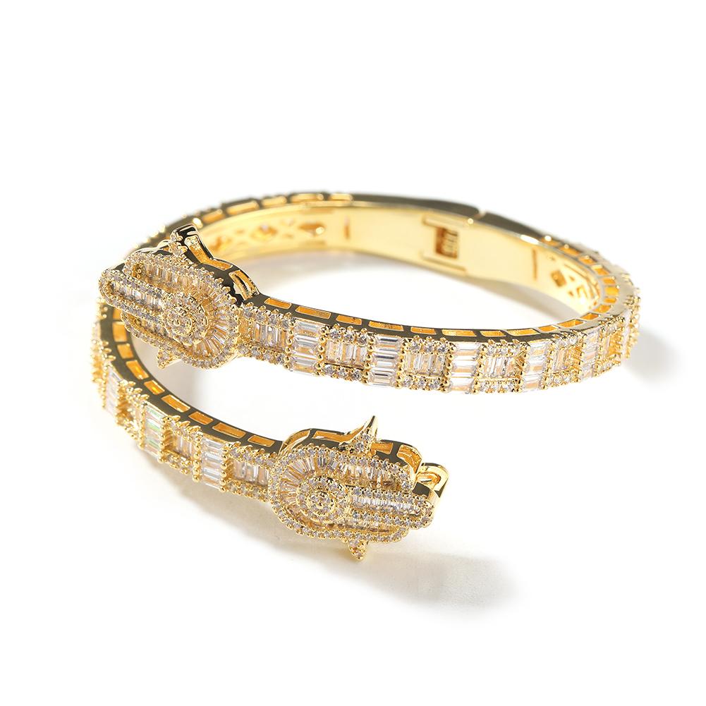 

THE BLING KING Opened Baguettecz Hamsa Hand Cuff Bracelet Micro Paved Cubic Zirconia Wrist Rapper Hiphop Jewelry Punk Bangle золотий