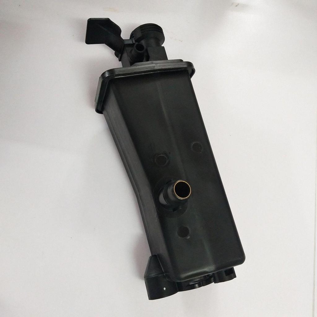 BMW 3 Series E46 & X3 E83/X5 E53 Cooling Expansion Tank 17137787039