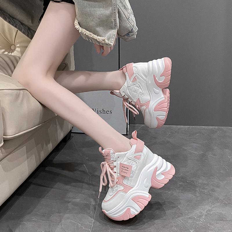 Frühlings- und Herbst-Damenschuhe mit höhenverstärkenden, modischen Kreuzriemen, vielseitige Damenschuhe mit dicker Sohle