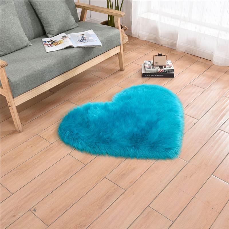 Ivory Heart-Shaped Imitation Wool Carpet for Bedroom & Living Room