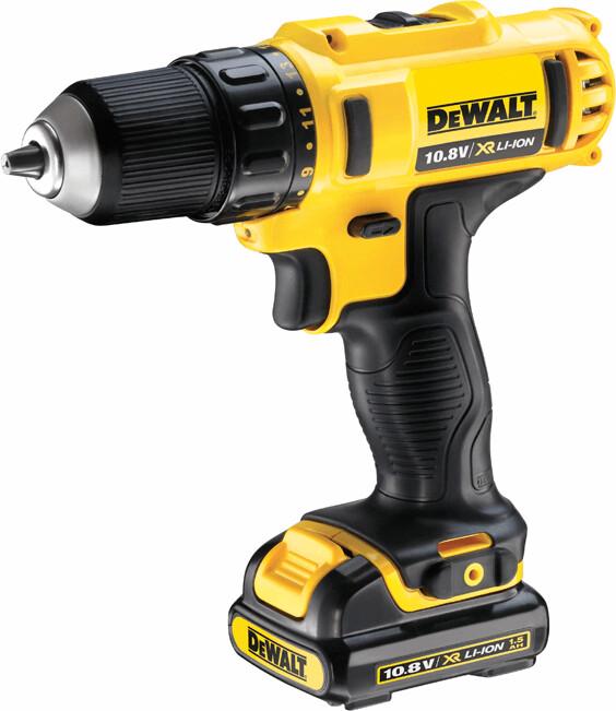 Дрель-шуруповёрт DeWalt DCD710