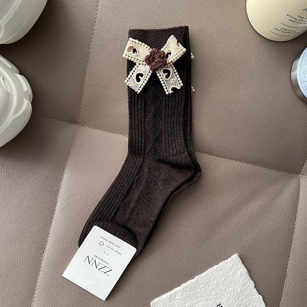 Women's Bow Floral Knit Crew Socks Thick Warm Cashmere-Like Cotton Socks Cute Lace Decor Winter Socks Soft and Breathable