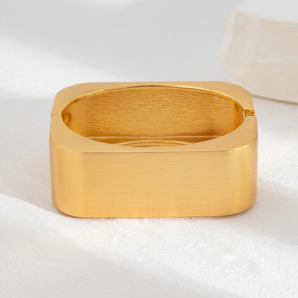 Punk Square Wide Cuff Bangles Bracelets for Women Hip Hop Vintage Geometric Spring Wrist Bangles Men Party Jewelry Gifts
