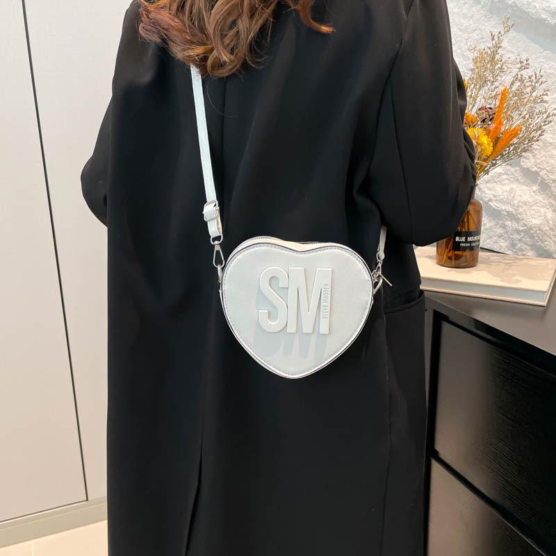 2025 Valentine's Day Popular Heart-Shaped Shoulder Bag for Women - European & American Fashion