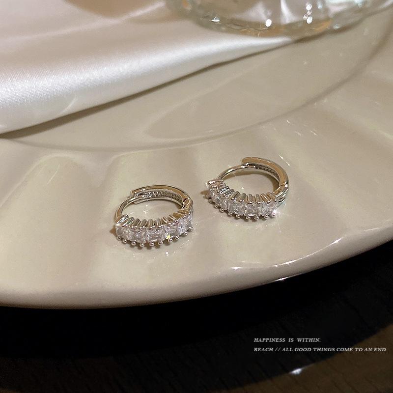 2025 Trendy Korean Micro-Inlaid Zircon Bow Earrings with S925 Silver Needle and Pearl for Women