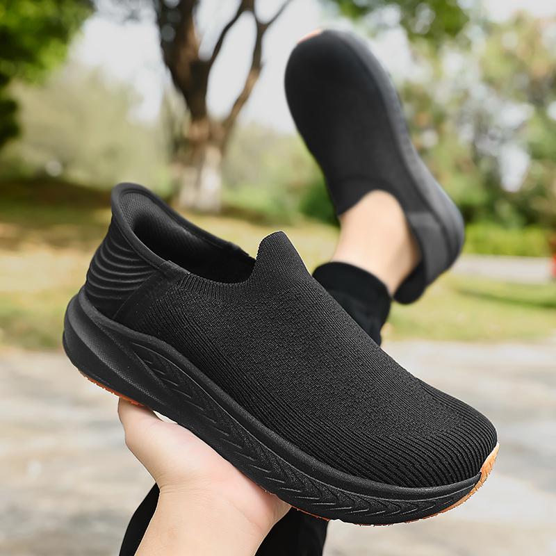 TUINANLE Barefoot Shoes Men Wide Toe  Flats Shoes Classic Slip-On Loafers Men Lightweight Breathable Driving Sneakers