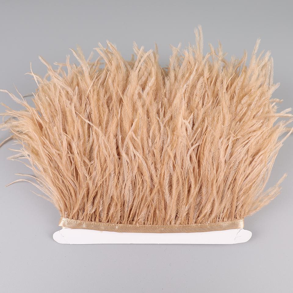 2M Pštrosí peří na stuze pro vyšívání šití do šatů ozdobné peří na pásce třásně pro oblečení