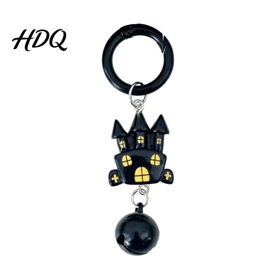 Spooky Bag Charms Halloween Cartoon Bat Keychain with Bell Winged Ghost Castle Collectibles Charm Charm Backpacks Handbags Decoration Accessory,