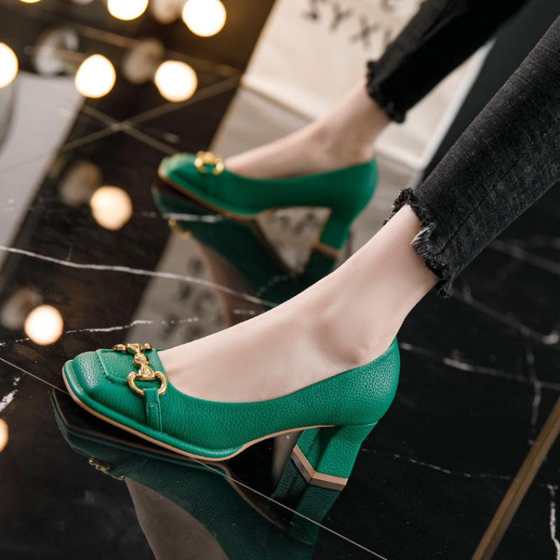 Foreign design temperament green high heels women's 2025 new thick heel Mary Jane small leather shoes square head single shoes