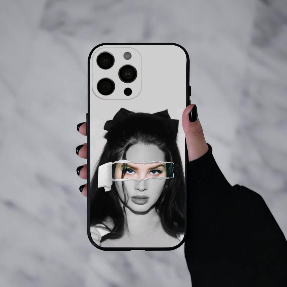 

L-Lana D-Del R-Rey Phone Case For iPhone 17pro,16,15,14,13,12,11 Plus,Pro Max,XS,Soft Silicone Black Cover iPhone16promax