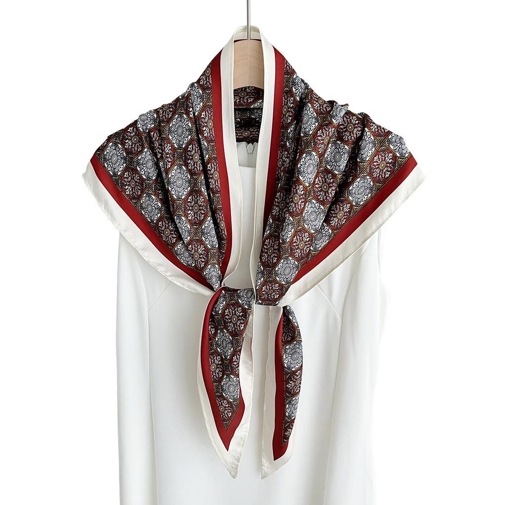 Premium retro printing autumn new silk scarf fashionable versatile diagonal headscarf decorative jeans belt triangle scarf