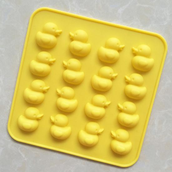 Reusable Heat-proof Cake Decoration Duck Shape Clear Texture Ice Cube Mold Kitchen Gadget Cake Stencil