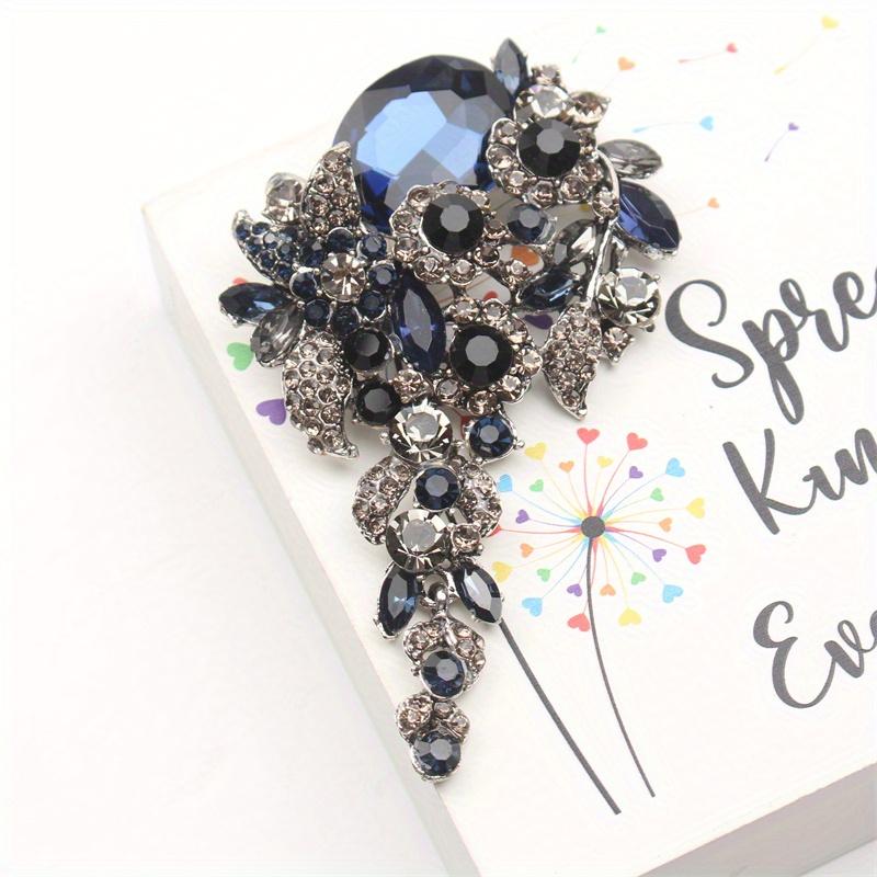

Vintage Court Style Long Tassel Crystal Brooch Rhinestone Light Luxury Pin Suit Jacket with Accessories