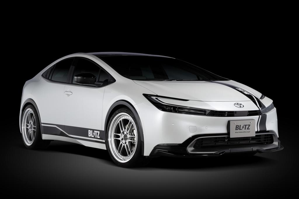 BLITZ TV Canceller Kit with Navigation Control manual TV for Toyota with display Crown Crossover Land Cruiser 250 with display NCT54 In-Car [TV-NAVI