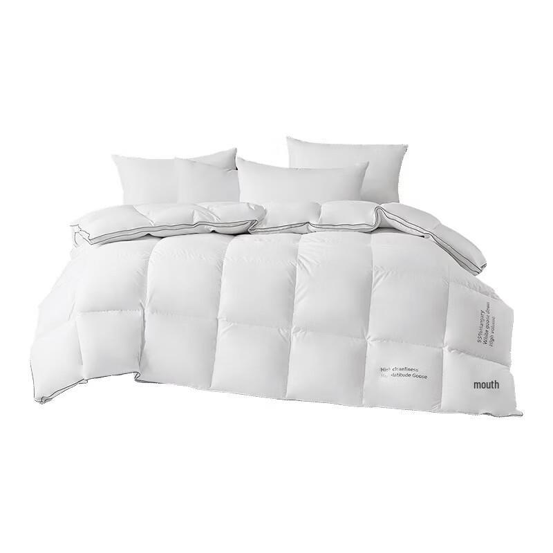 Mercury Home 95% White Goose Down Quilt