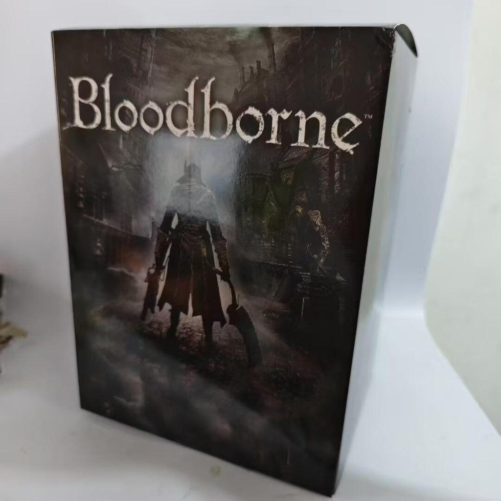 Bloodborne: The Old Hunters Curse Hunter Figurine Ornament Model Boxed