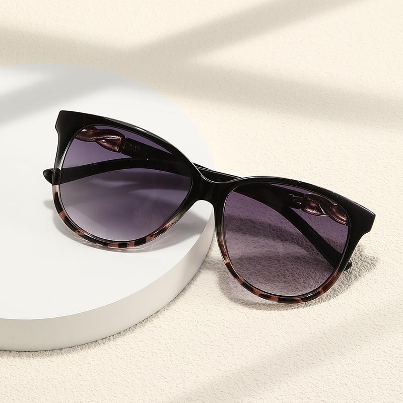 Retro Butterfly Sunglasses UV400 Protection Outdoor Fashionable Versatile Frame Unisex Shades